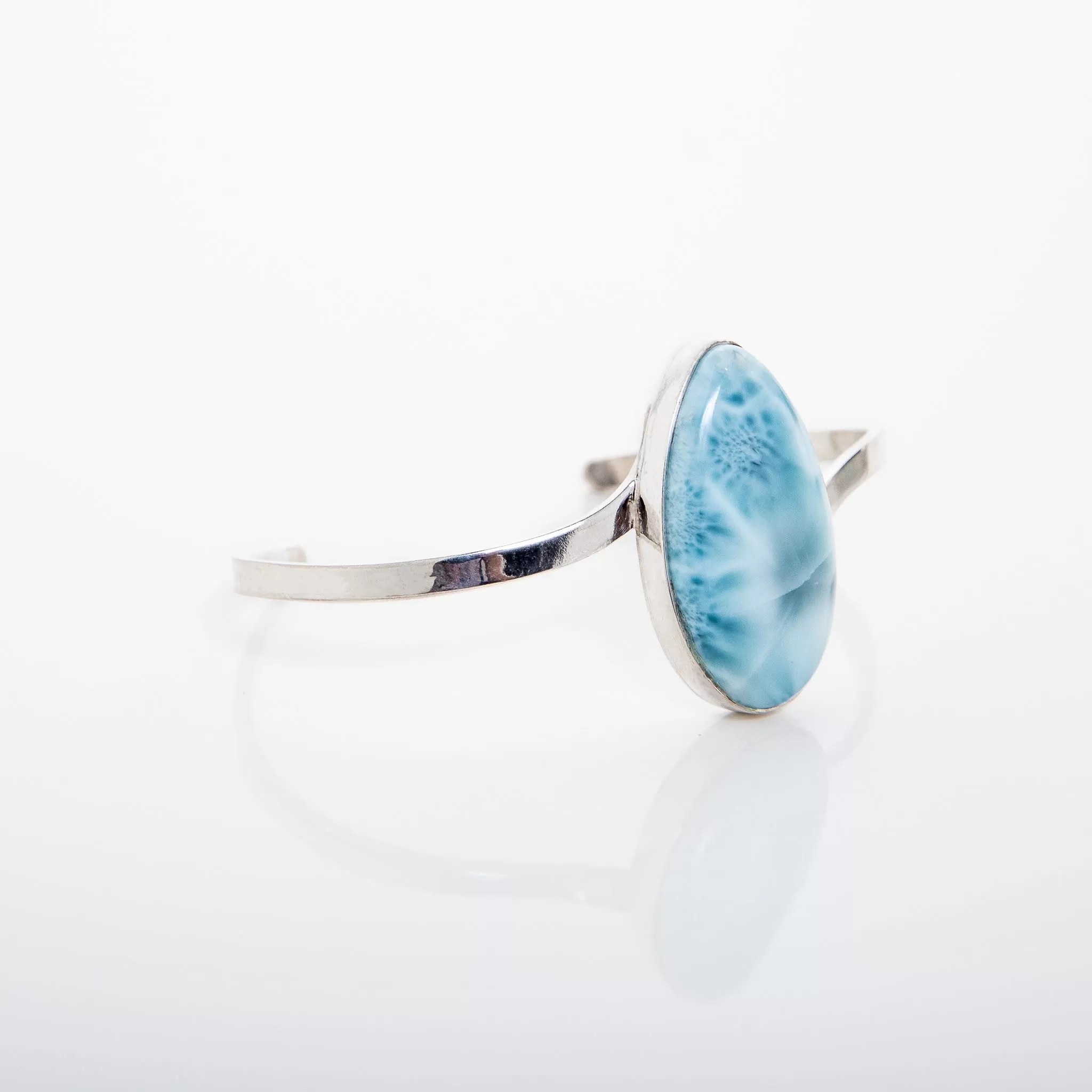 Larimar Cuff Mirjan