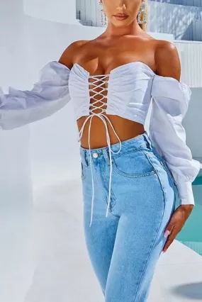 WHITE LACE UP TOP - Crop top cu maneci bufante si detaliu snur